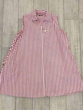 Banana Republic Red & White Sleeveless Striped Collared Top